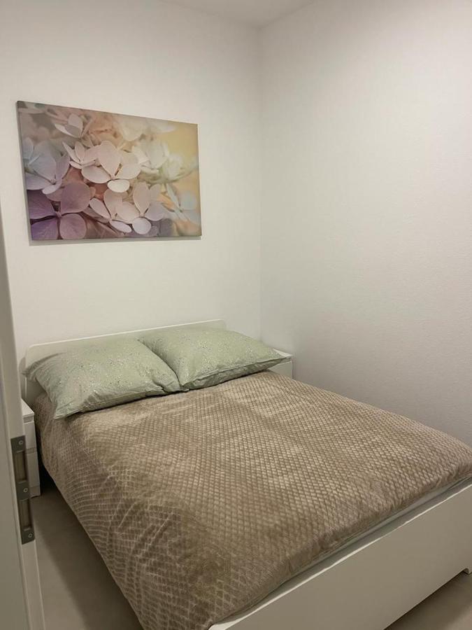 Monteurzimmer Mit Zwei Einzelnen Betten In Einer 3Zi Wohnung Mit Kuche Und Bad Osnabrück Zewnętrze zdjęcie